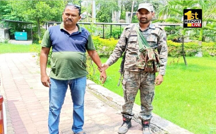हजारीबाग : झुरझुरी के मुखिया को रिश्वत लेते ACB ने रंगे हाथ पकड़ा, राशि निकालने के लिए मांगे थे 5 हजार