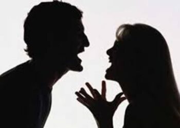 झारखंड: पत्नी ने अपने हाथों उजाड़ा अपना सुहाग, पति की हत्या….