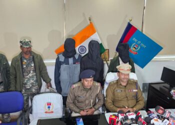 तुपुदाना पुलिस ने हथियार के साथ तीन अपराधी को किया गिरफ्तार!