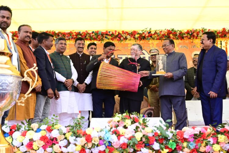 झारखंड के राज्यपाल राष्ट्रीय युवा विकास संघ ‘भव्य युवा महोत्सव’ को संबोधित किया !
