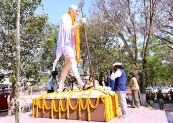 झारखंड मुख्यमंत्री हेमंत सोरेन ने राष्ट्रपिता महात्मा गांधी को उनकी पुण्यतिथि पर किया नमन !