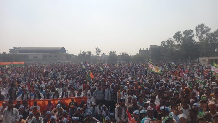 बसंत पंचमी के स्नान पर्व पर  श्रद्धालुओं और पर्यटकों को महाकुम्भ पहुंचाने के लिए रोडवेज ने कसी कमर !