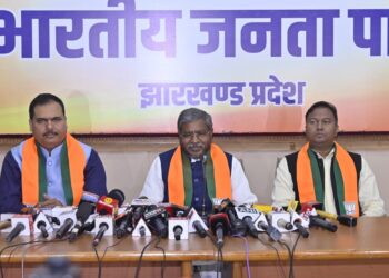 झारखंड के नए डीजीपी की नियुक्ति पर भाजपा प्रदेश अध्यक्ष बाबूलाल मरांडी ने राज्य सरकार पर बड़ा निशाना साधा !