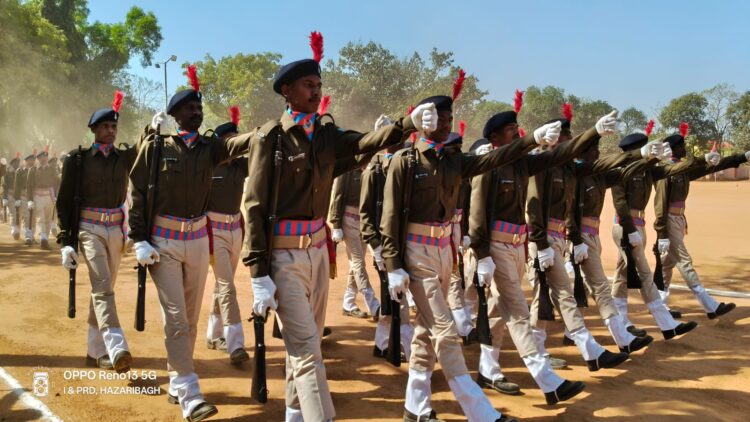 झारखंड नव नामांकित गृह रक्षकों का पारण परेड कार्यक्रम !
