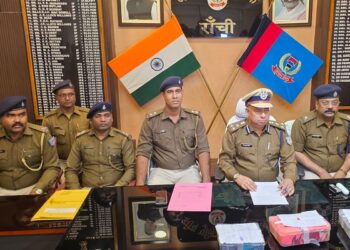 प्रेग्नेंसी की झूठी बात सच करने की फिराक में चुराई थी बच्ची !