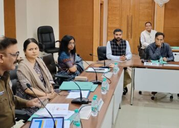 पोस्ते की फसल पूर्णतः नष्ट करेः मुख्य सचिव !