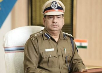रात में DJ बजाने वालों के खिलाफ शिकायत दर्ज की जाए !