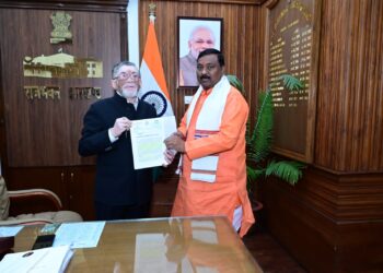 राज्यपाल से  विधायक डॉ० कुशवाहा शशिभूषण मेहता द्वारा इन सभी मामलों की निष्पक्ष और गहन जाँच !