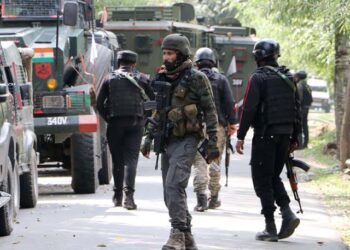कठुआ में आतंकियों और सुरक्षाबलों के बीच मुठभेड़ !