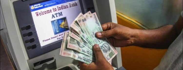 1 मई से एटीएम से पैसा निकालना होगा महंगा !
