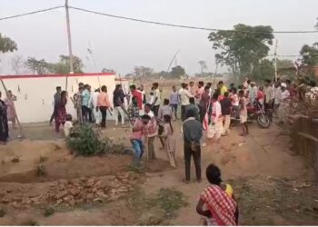 सरहुल झंडा लगाने को लेकर विवाद मारीपट में बदला !