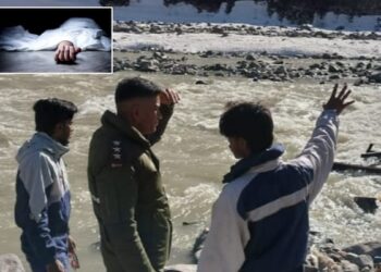 रांची के दो लड़के बह गए !