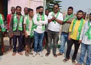 रातु में कई लोगों ने ली JMM की सदस्यता !