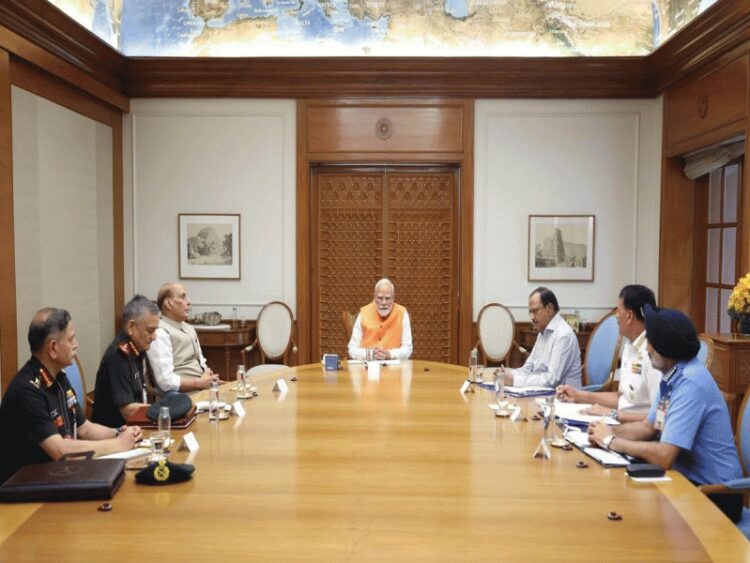 हम आर्मी को खुली छूट देते हैं !
