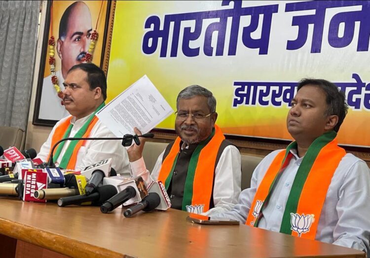 मुख्यमंत्री अविलंब राज्य में डीजीपी की नियुक्ति करें !