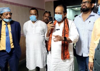 भीड़ भाड़ वाले इलाकों पर लगेगी स्क्रीनिंग स्वास्थ्य मंत्री डॉ इरफ़ान अंसारी का बड़ा कदम !