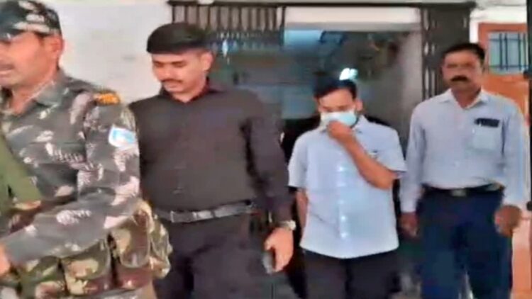 शराब घोटाले मामले में आईएएस विनय चौबे उत्पाद आयुक्त गजेंद्र सिंह को दोबारा भेजे गए जेल !