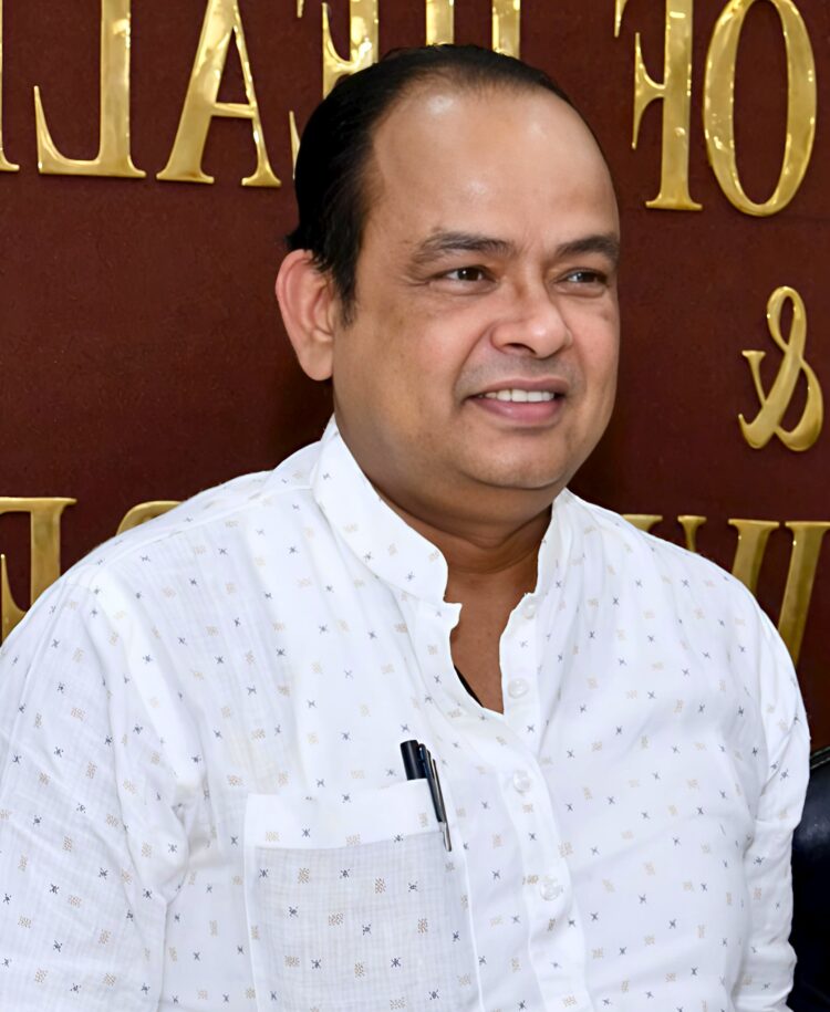 केदारनाथ हेलीकॉप्टर हादसे पर गंभीर सवाल कब सत्ता से जाएगी केंद्र सरकार – डॉ इरफान !