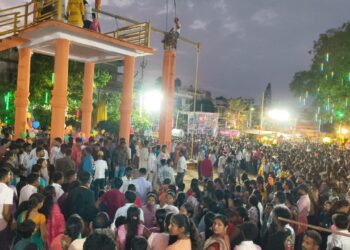 मोरहाबादी मंडा टांड़ में झूलन सह मेला !