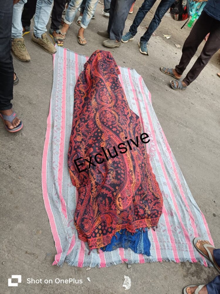 ऑटो और ट्रक में टक्कर !