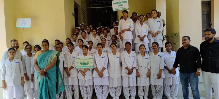 विश्व पर्यावरण दिवस के अवसर पर सदर अस्पताल परिसर में वृक्षारोपण कार्यक्रम !