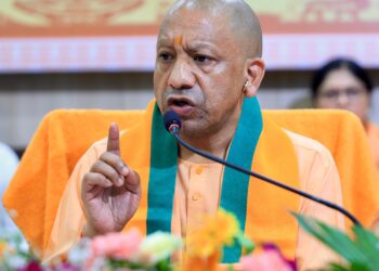 ग्रेटर नोएडा, वाराणसी में नए ईएसआई मेडिकल कॉलेज की स्थापना करेगी योगी सरकार  !