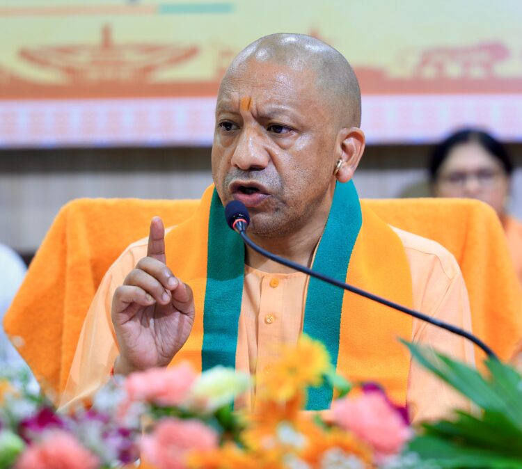 ग्रेटर नोएडा, वाराणसी में नए ईएसआई मेडिकल कॉलेज की स्थापना करेगी योगी सरकार  !