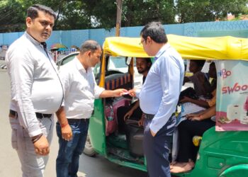 जाम मुक्त एवं ट्रैफिक की सुगम व्यवस्था के लिये राँची नगर निगम के नियंत्रणाधीन पूरे शहर में कुल 31 वाहन पड़ाव स्थल की व्यवस्था की गई है !