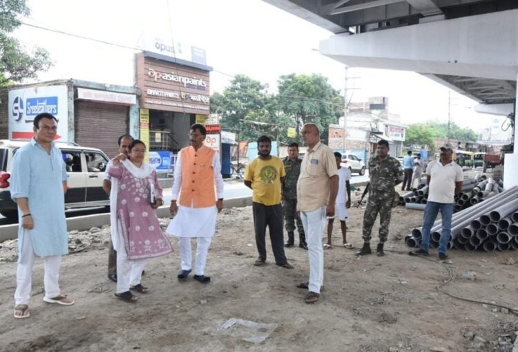 रातू रोड एलिवेटेड कॉरिडोर के नीचे बनेगा बैडमिंटन कोर्ट, संजय सेठ ने दिया निर्देश !