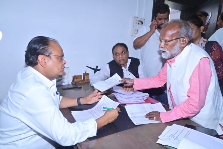 जनता की समस्याओं का समाधान मेरी पहली जिम्मेदारी है – मंत्री डॉ. इरफान अंसारी .