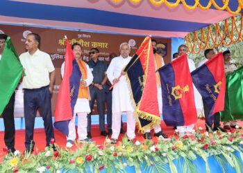 मुख्यमंत्री ने पुलिस के उपयोग हेतु 520 चार पहिया एवं 98 दो पहिया वाहनों का किया लोकार्पण !
