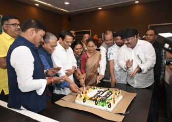 राहुल गांधी का जन्मदिन मनाया गया !