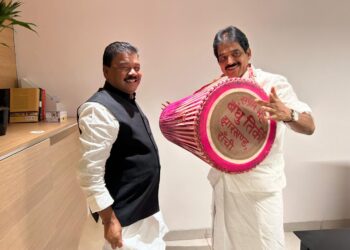 बंधु तिर्की ने दिल्ली में के सी वेणुगोपाल और मुकुल वासनिक से मुलाकात की !
