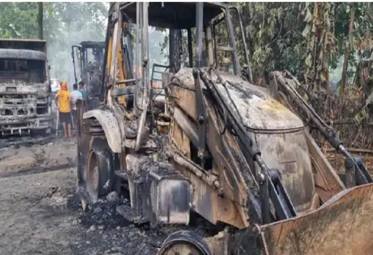 बड़कागांव प्रखंड के जोराकाट इलाके में देर रात एक गंभीर आपराधिक वारदात हुई !
