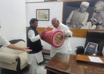 बंधु तिर्की ने की कांग्रेस अध्यक्ष मल्लिकार्जुन खड़गे से मुलाकात !