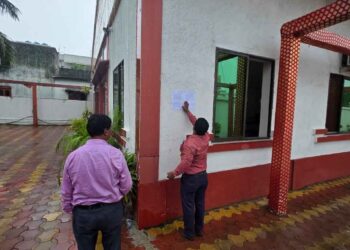 आनंद मंगलम बैन्क्वेट हॉल को सील करने का आदेश जारी कर दिया है !