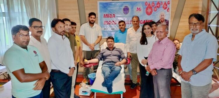 JSCA और CCC ने अमिताभ सर की विरासत को सम्मानित करने के लिए रक्तदान शिविर और पौधारोपण समारोह का आयोजन किया !