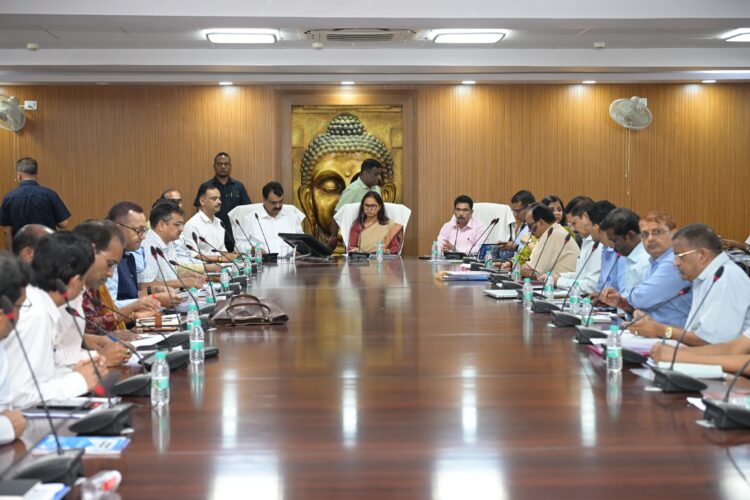 विभाग की योजनाओं का ग्राउंड लेबल तक मॉनिटरिंग करने का निर्देश _ शिल्पी नेहा तिर्की !