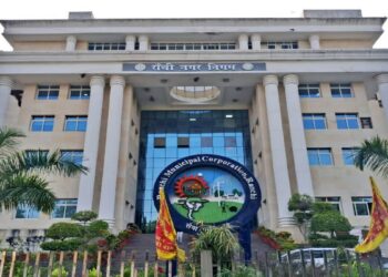 बारिश का मौसम शुरू होते ही राँची शहर में खुले नाले जानलेवा साबित हो रहे हैं !