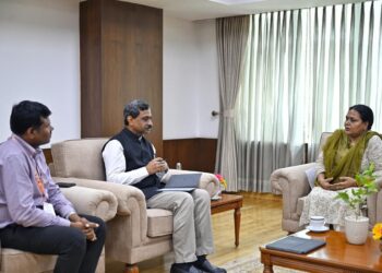 ग्रामीण विकास मंत्री  दीपिका पांडेय सिंह के साथ ग्रामीण विकास सचिव, भारत सरकार  शैलेश कुमार सिंह की हुई बैठक !