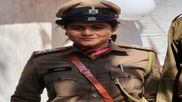 राजगंज थाना प्रभारी अलीशा कुमारी का जाति प्रमाण पत्र रद्द कर दिया  !