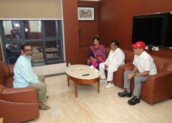 चमरा लिंडा और स्टीफन मरांडी ने मुख्यमंत्री हेमंत सोरेन से दिल्ली में की मुलाकात !