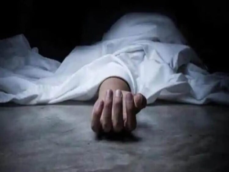 रांची में स्कूल की छत गिरने से बुजुर्ग की मौत !