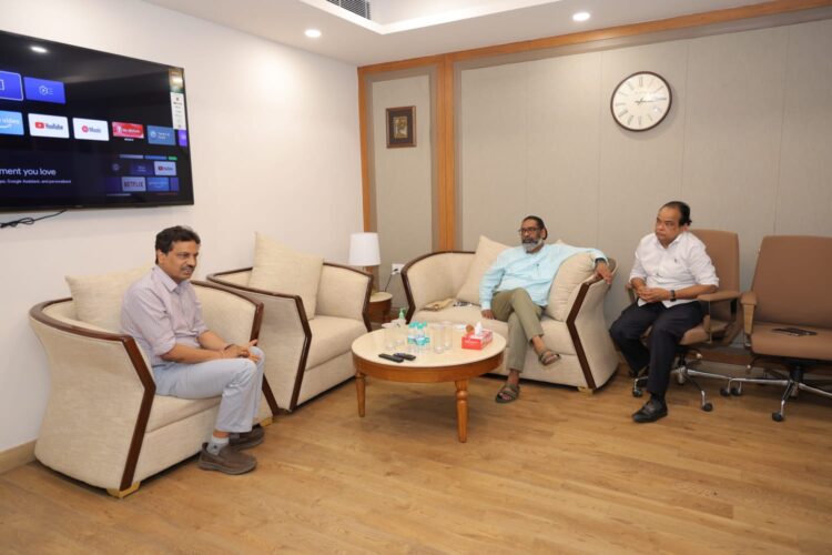 झारखंड के मुख्यमंत्री हेमंत सोरेन का सपना मेरा संकल्प है हर घर तक पहुंचेगी स्वास्थ्य सेवा – डॉ. इरफान अंसारी !