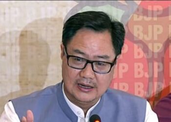 संसद के आगामी मानसून सत्र से पहले आज सरकार ने सर्वदलीय बैठक बुलाई  !