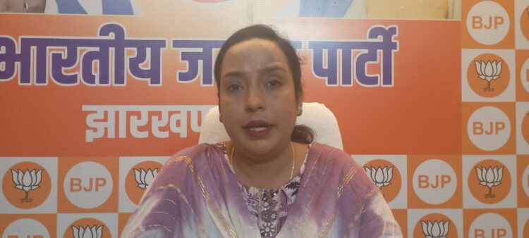 क्या यही है ‘झारखंड सरकार का नारी सम्मान’ का असली चेहरा? : राफिया नाज़ !