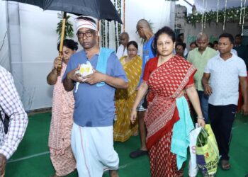 पूर्व मुख्यमंत्री दिशोम गुरु शिबू सोरेन जी की अस्थियां रजरप्पा स्थित दामोदर नदी में विसर्जित !