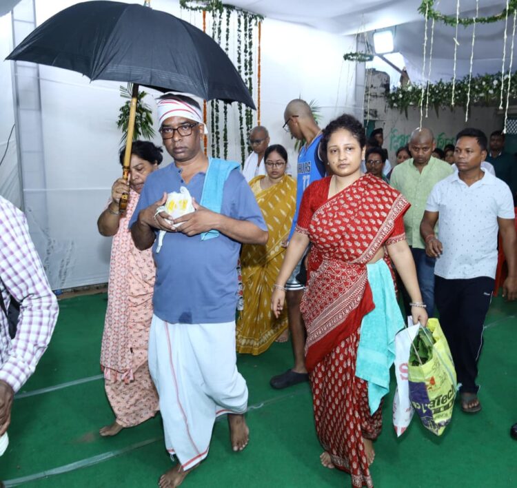 पूर्व मुख्यमंत्री दिशोम गुरु शिबू सोरेन जी की अस्थियां रजरप्पा स्थित दामोदर नदी में विसर्जित !