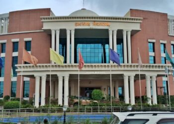 शिबू सोरेन, स्कूली शिक्षा मंत्री रामदास सोरेन एवं पूर्व राज्यपाल सत्यपाल मलिक सहित कई जाने-माने लोग गुजर गए !