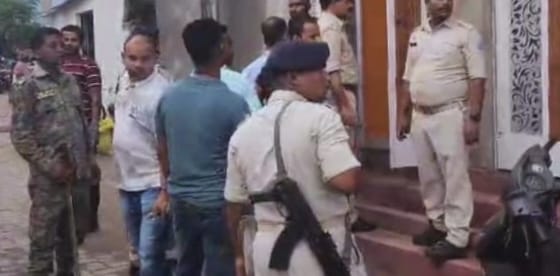 अवैध हथियार फैक्ट्री का भंडाफोड़ !